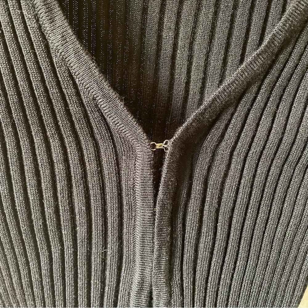 NWOT Find Me Now | Isa Crop Top - Picture 4 of 4